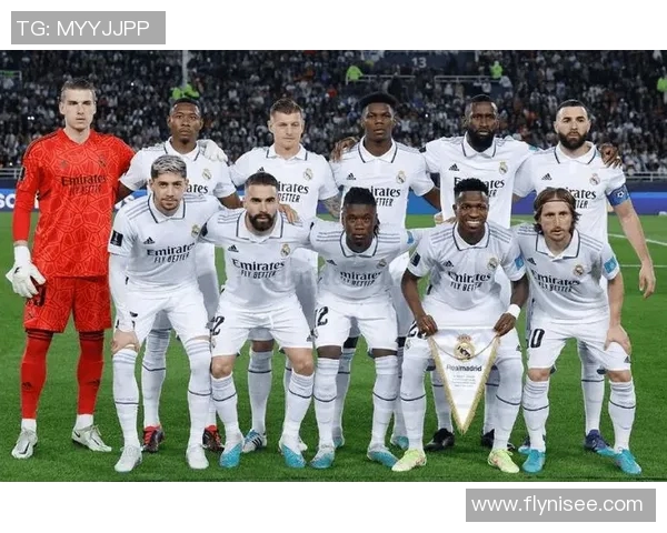 2012年皇马与巴萨经典对决回顾足球历史上的巅峰对抗